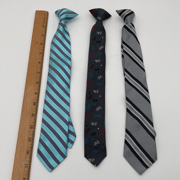 Set of 3 Clip-on Boys Ties - Picture 2 of 3